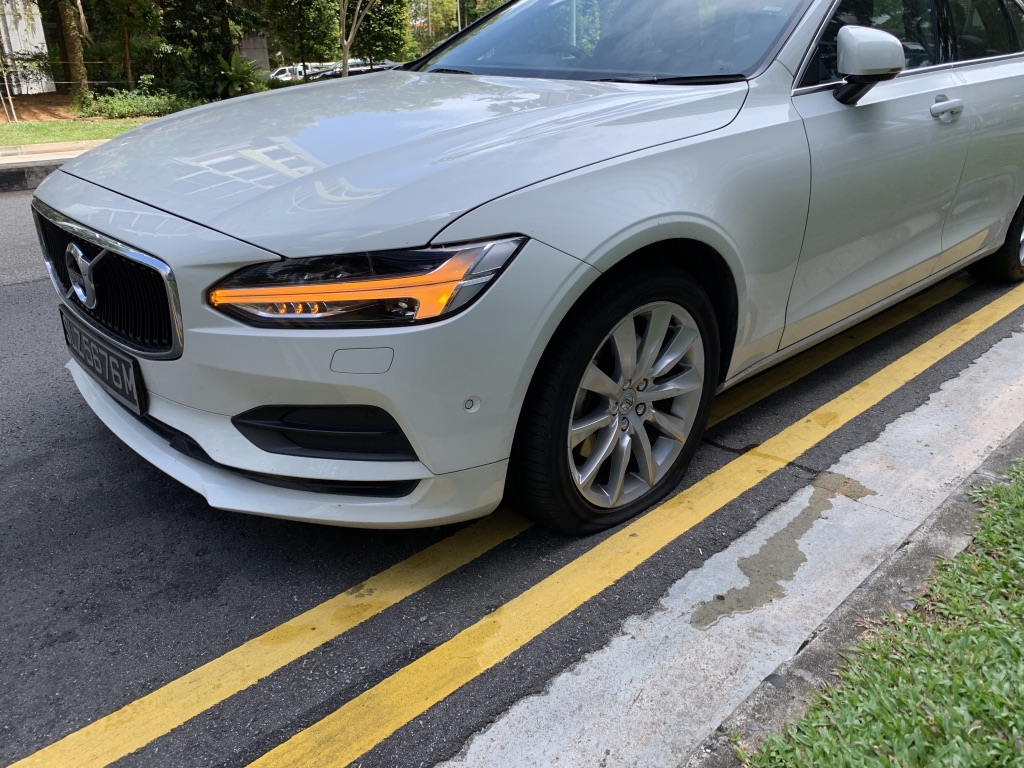 Singapore Road is Dangerous!!